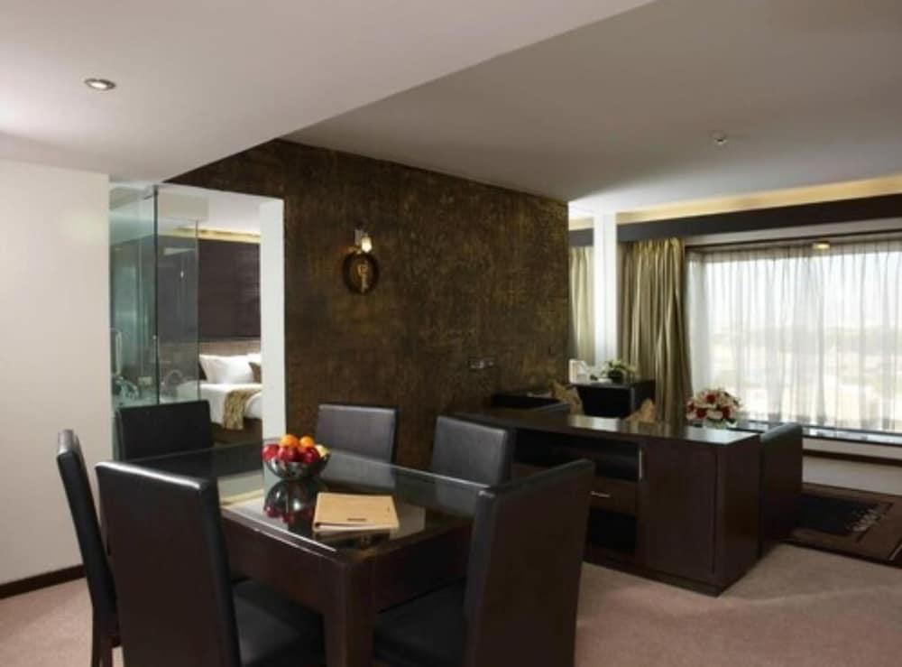 Welcomhotel By Itc Hotels, Ashram Road, Ahmedabad Extérieur photo