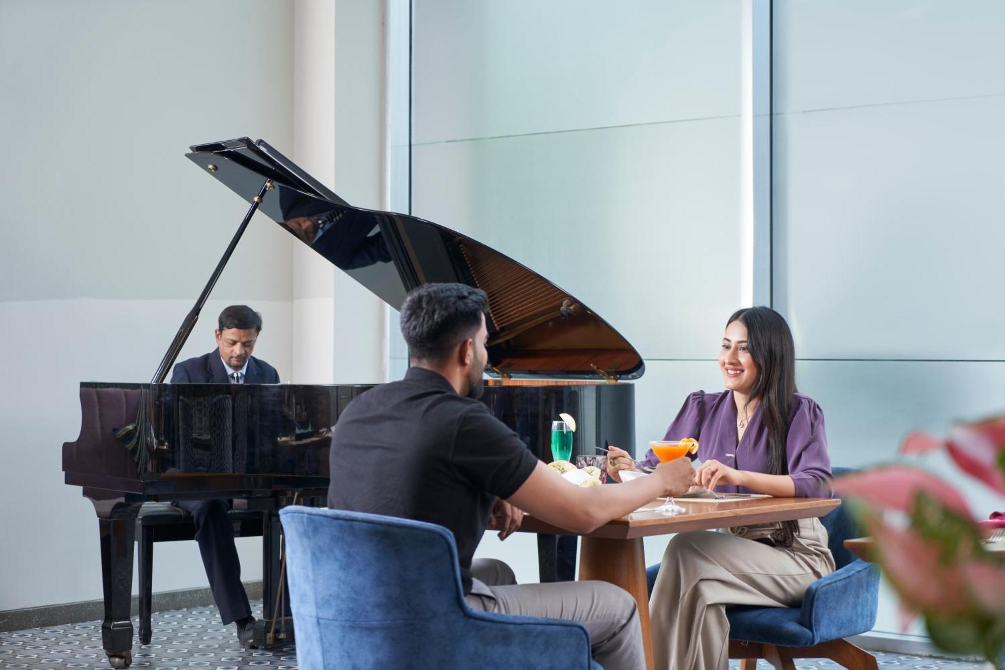 Welcomhotel By Itc Hotels, Ashram Road, Ahmedabad Extérieur photo