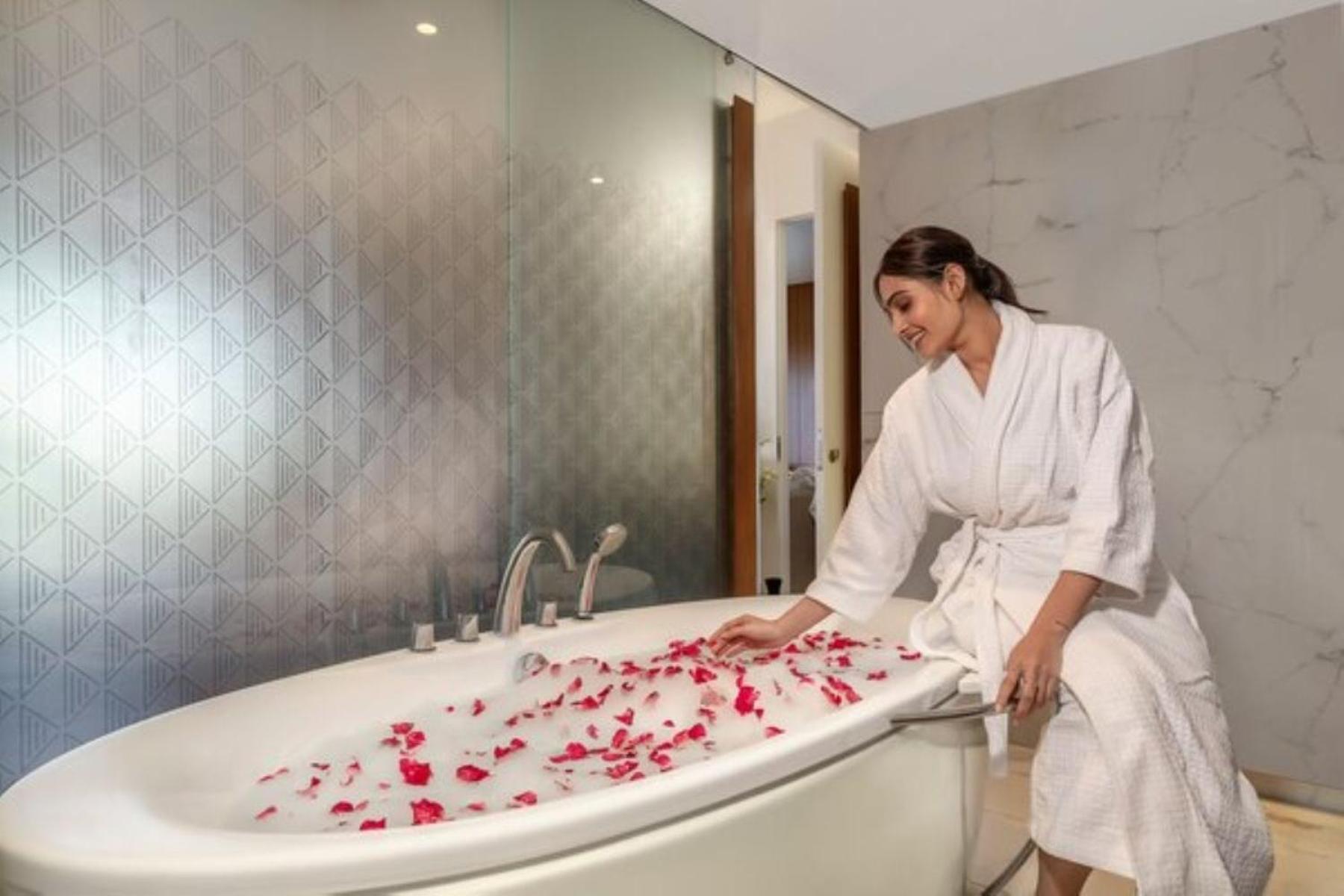 Welcomhotel By Itc Hotels, Ashram Road, Ahmedabad Extérieur photo